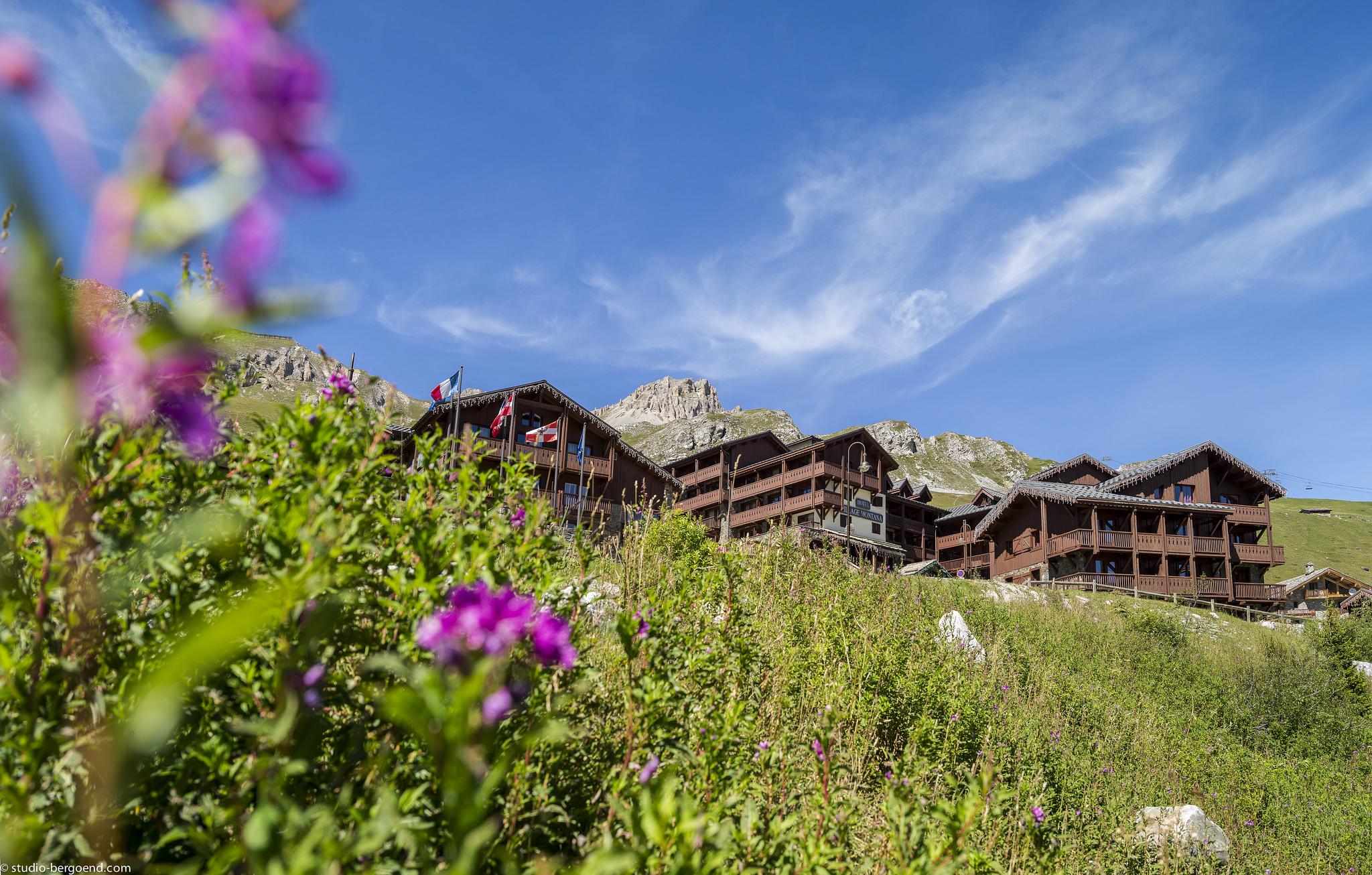 Hotel Village Montana By Les Etincelles Tignes Ngoại thất bức ảnh